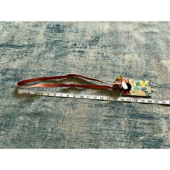 Bath and Body Works Pocketbac ID Card Holder Lanyard - Picture 5 of 5